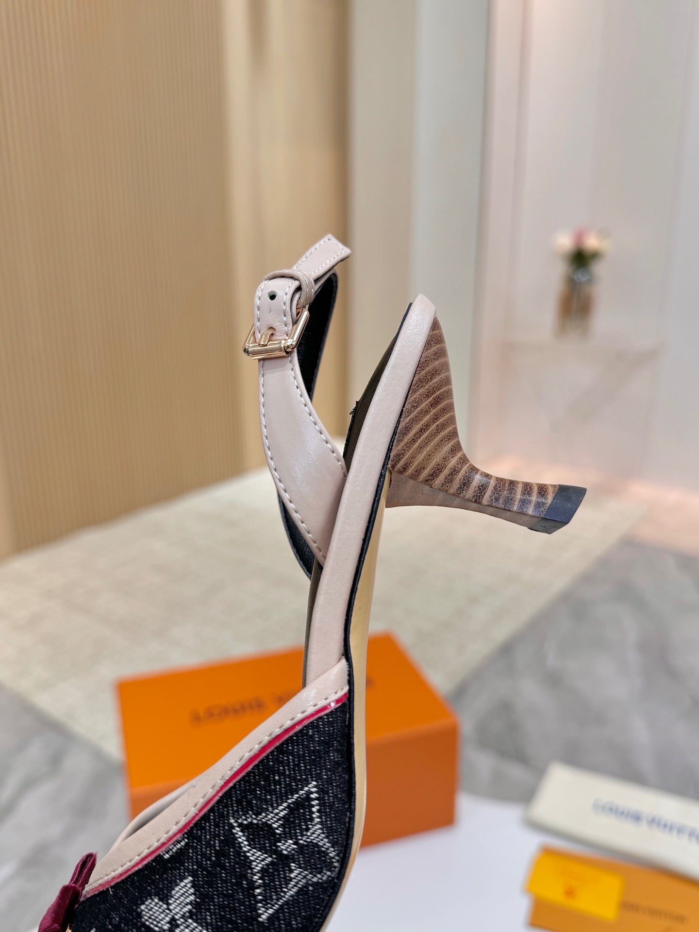 LV 26ss Slingback 60 Black Denim Cowhide 664895