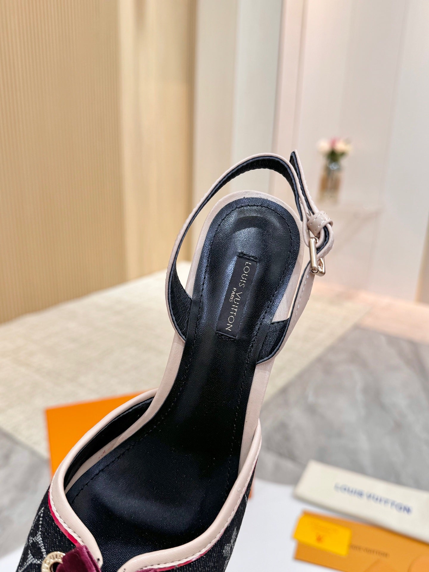 LV 26ss Slingback 60 Black Denim Cowhide 664895