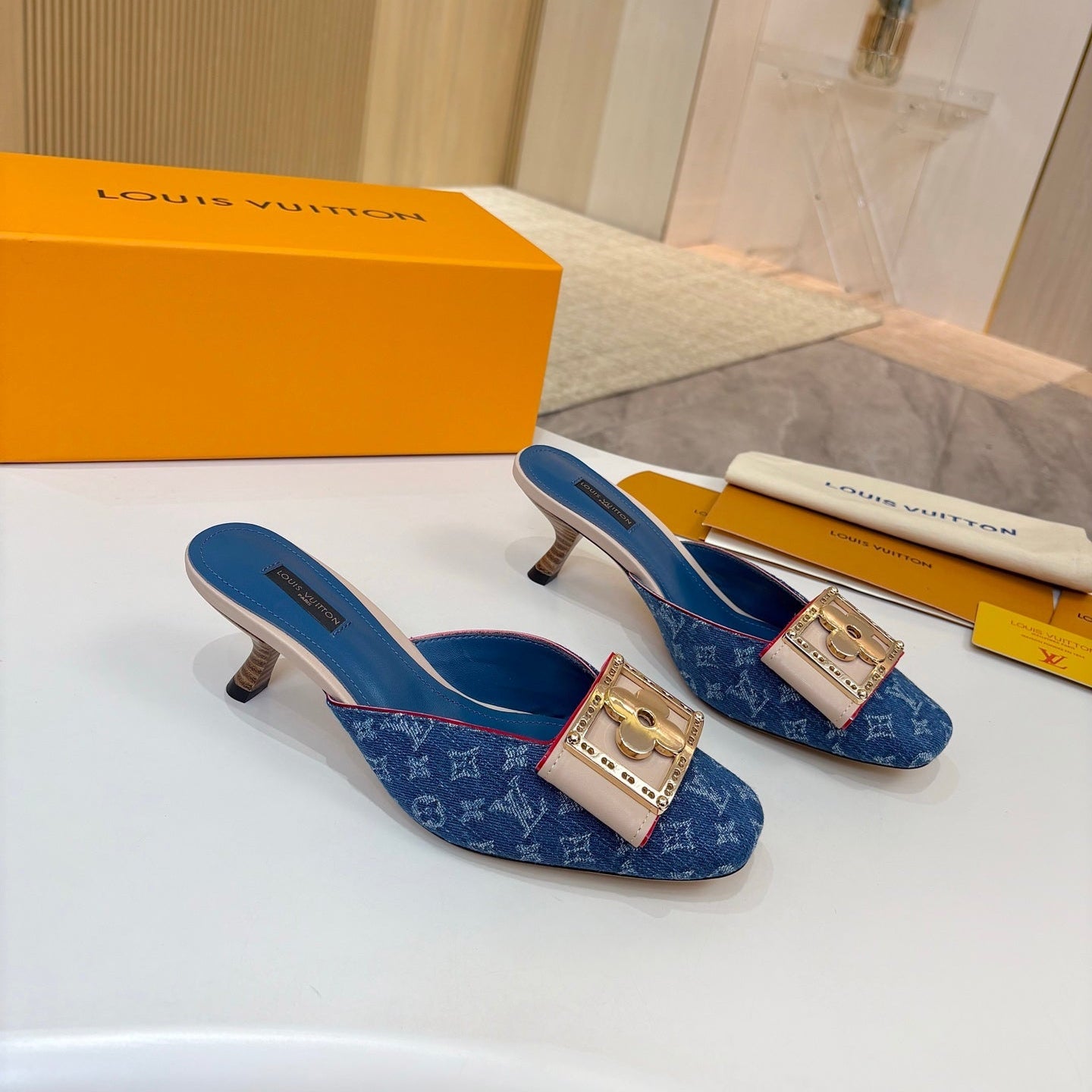 LV 26ss High-Heeled Mules 60 Blue Monogram Denim Cowhide 664881
