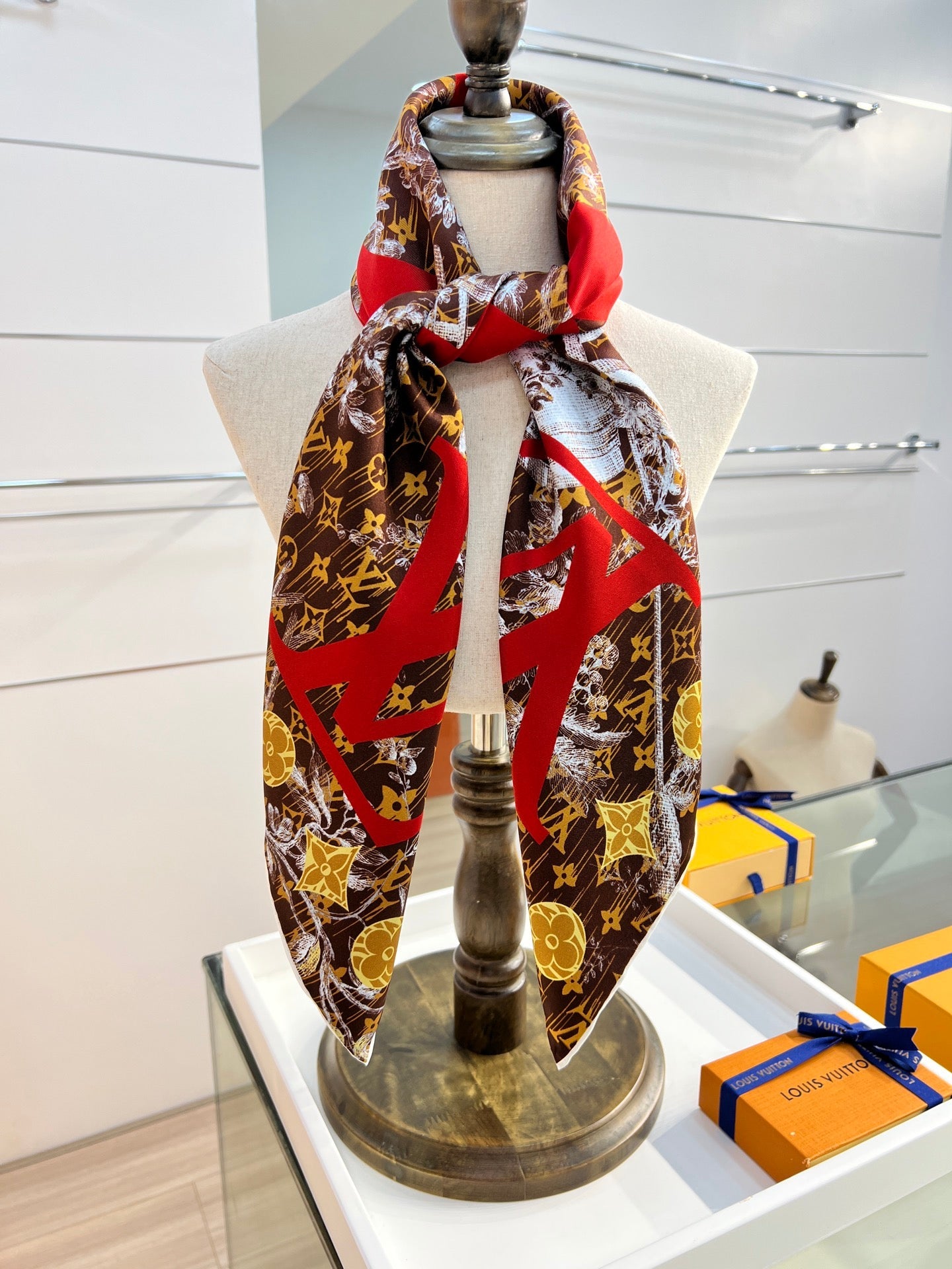 LV Double Sided Scarf 90 Brown Red Mulberry Silk 168820