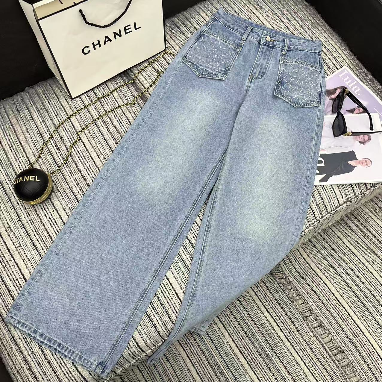 Chanel 2026 Jeans With Diamond-patterned Double C Logo Light Blue Cotton 729528