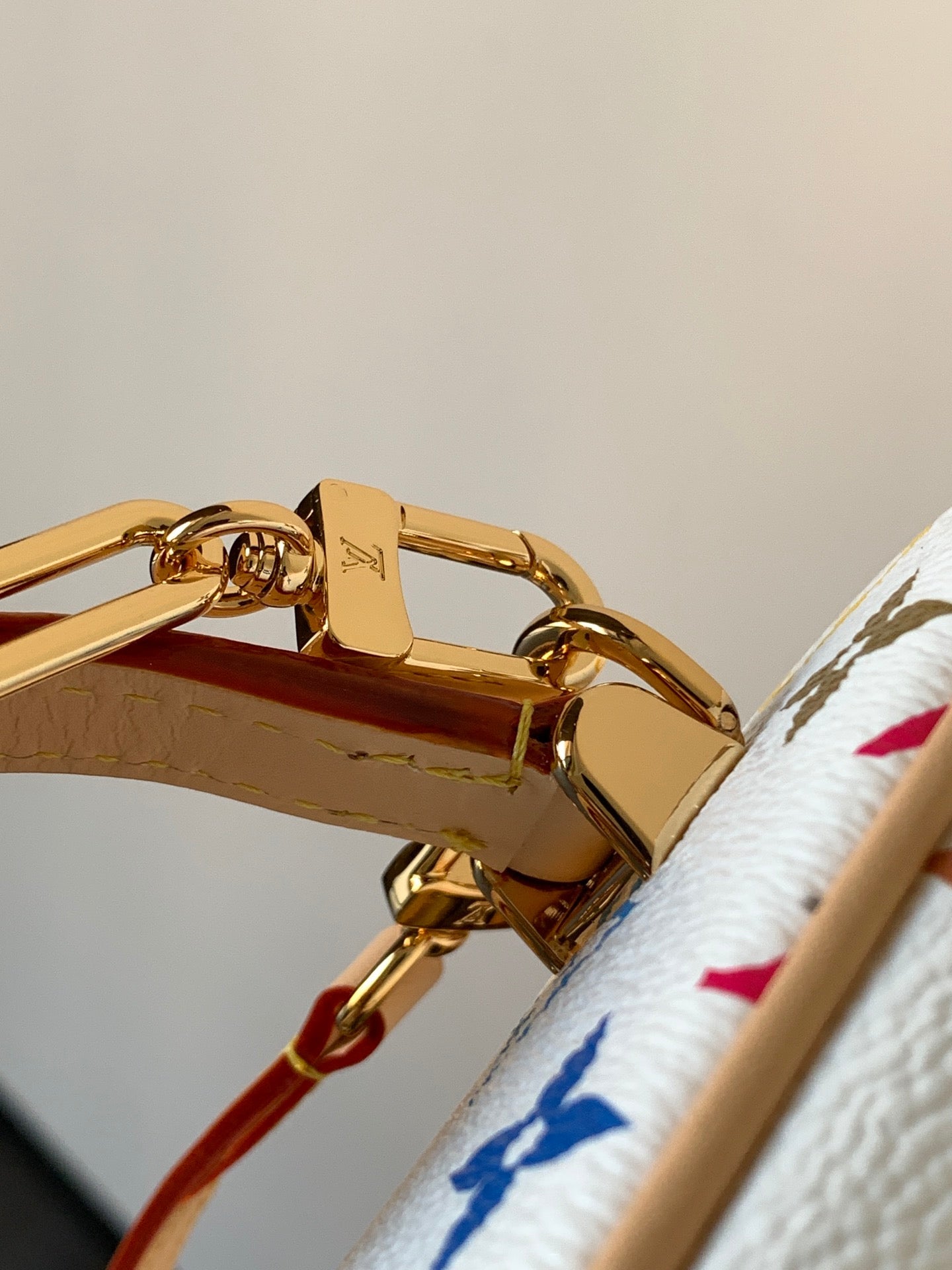 LV 2026 Vanity Chain Pouch 19cm White mix Multicolor Canvas Cowhide 252195