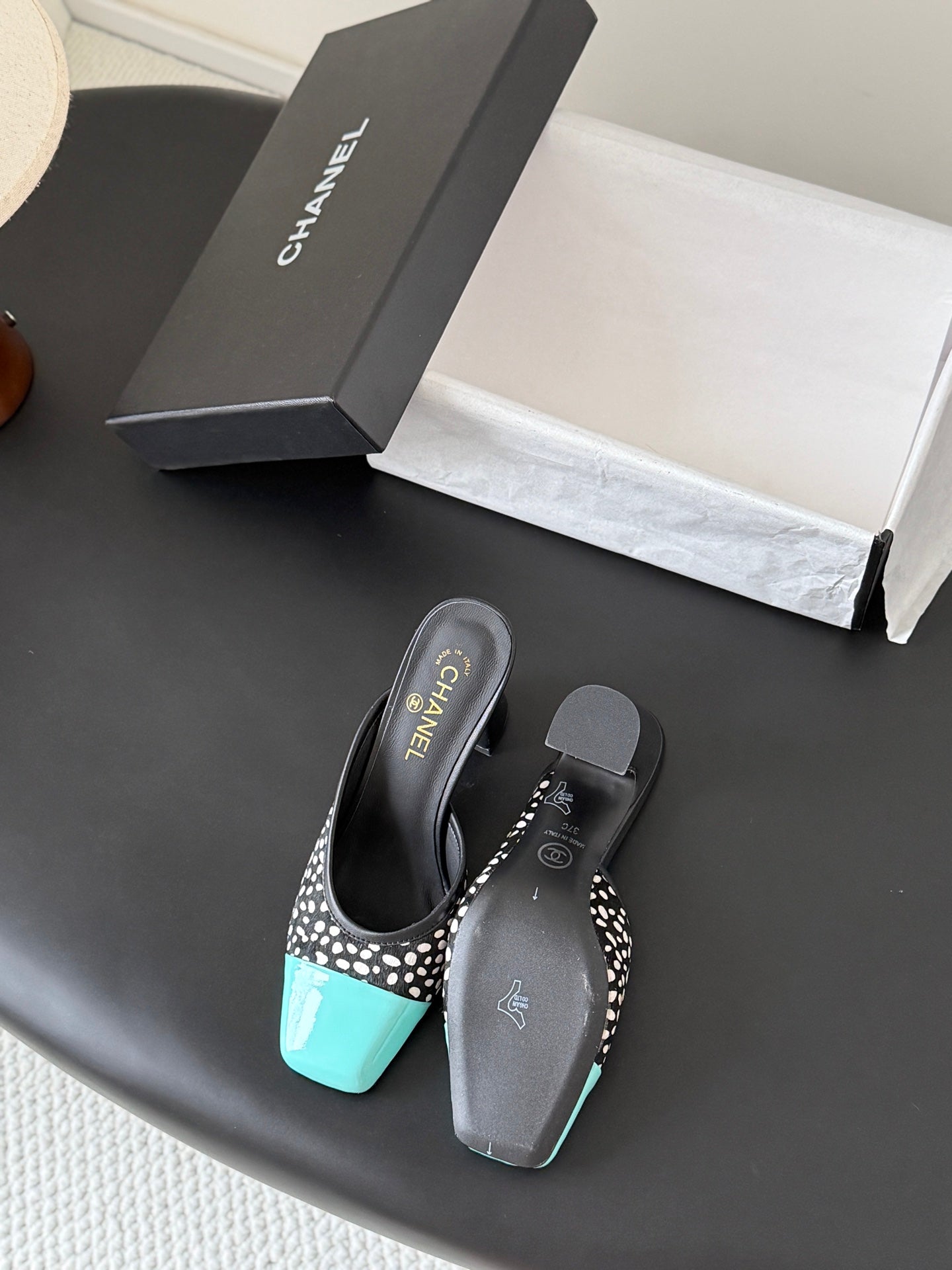CC 2026 Mary Jane Mule 70 Black Blue Patent Leather 700433