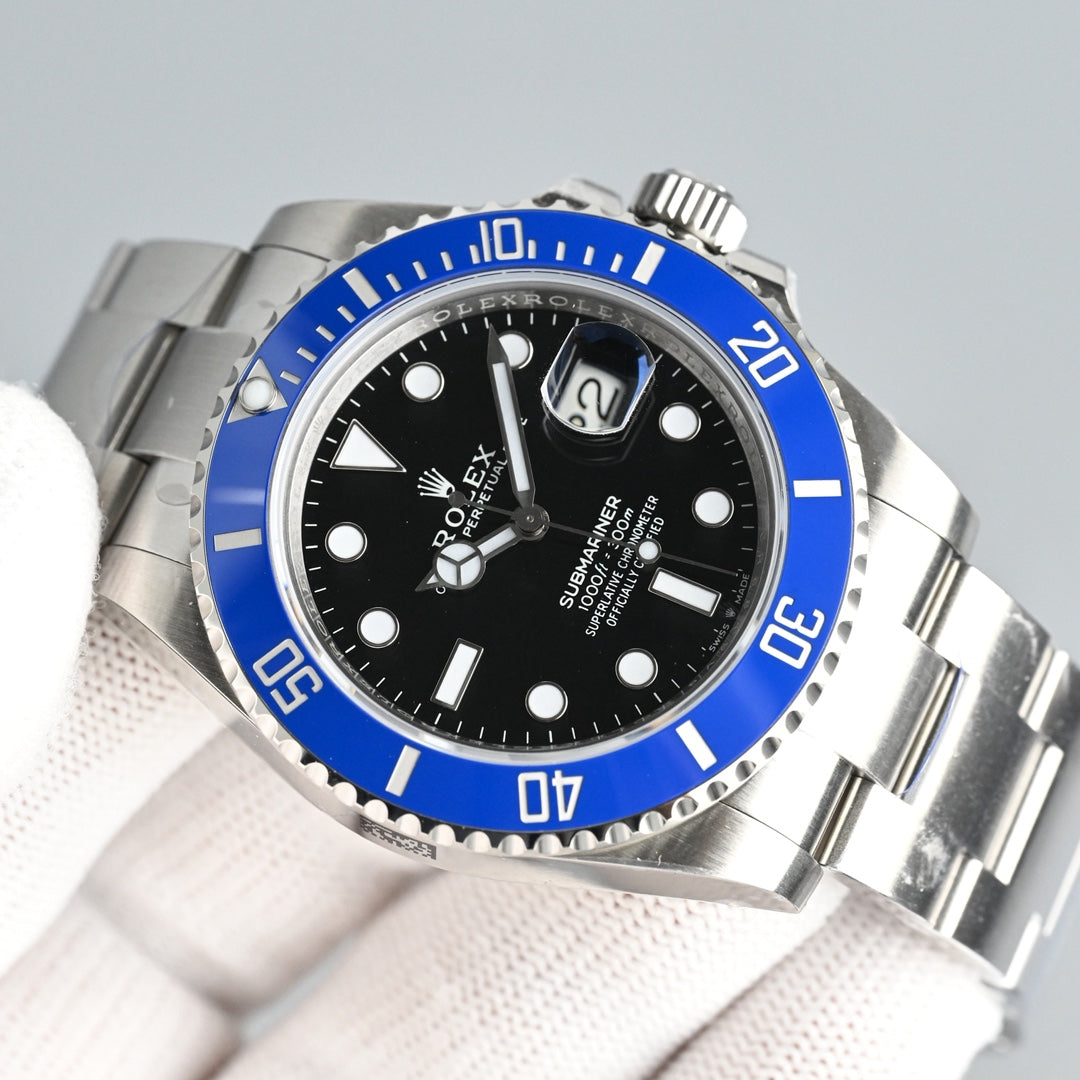 Rolex Submariner 41mm Silver Blue Black Dial