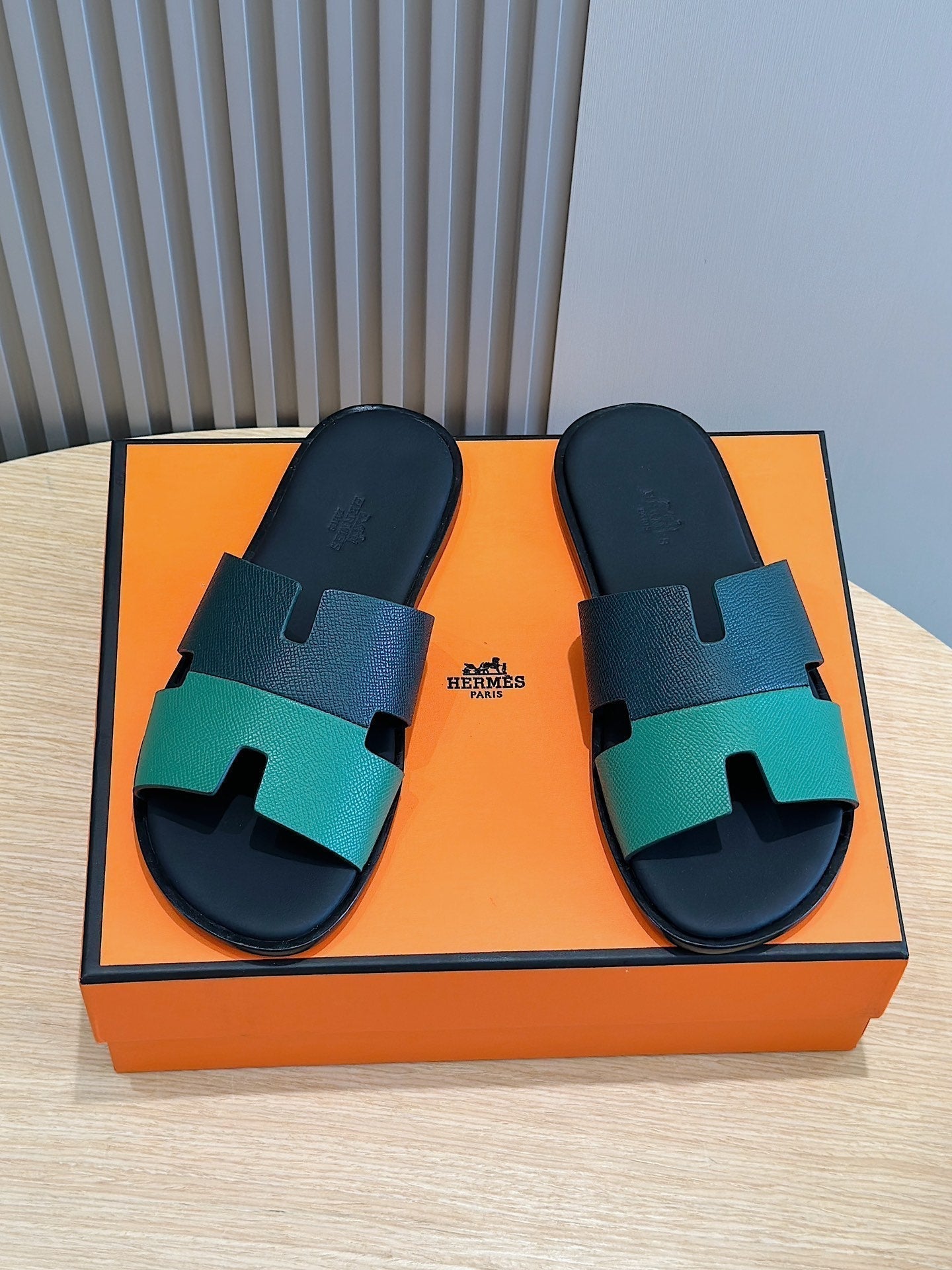 HM IZMIR SANDAL DENIM AND OCEAN CALFSKIN