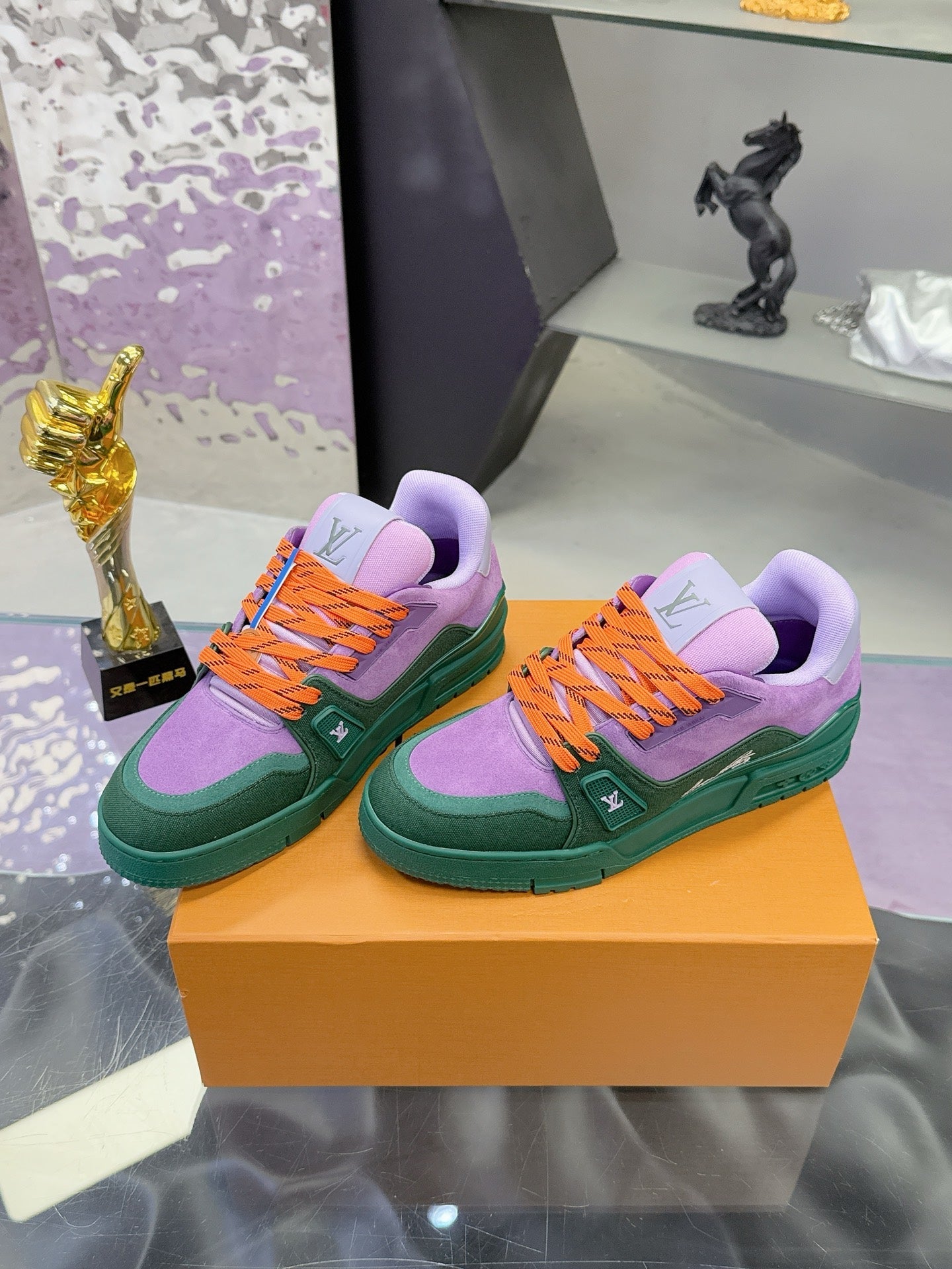 LV x Tyler 26ss Sneaker Green Purple Suede 672141