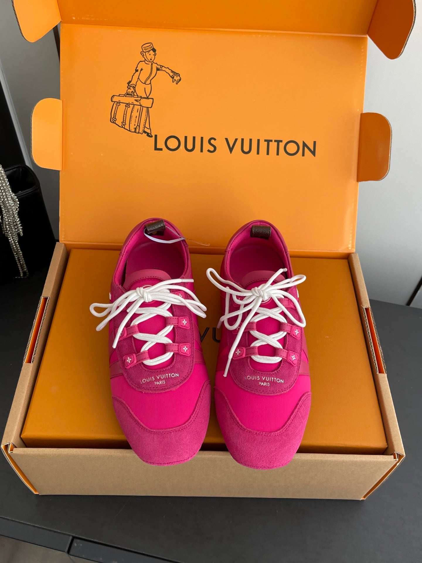 LV 26ss Ballet Sneakers Dark Pink Cowhide Suede 631482