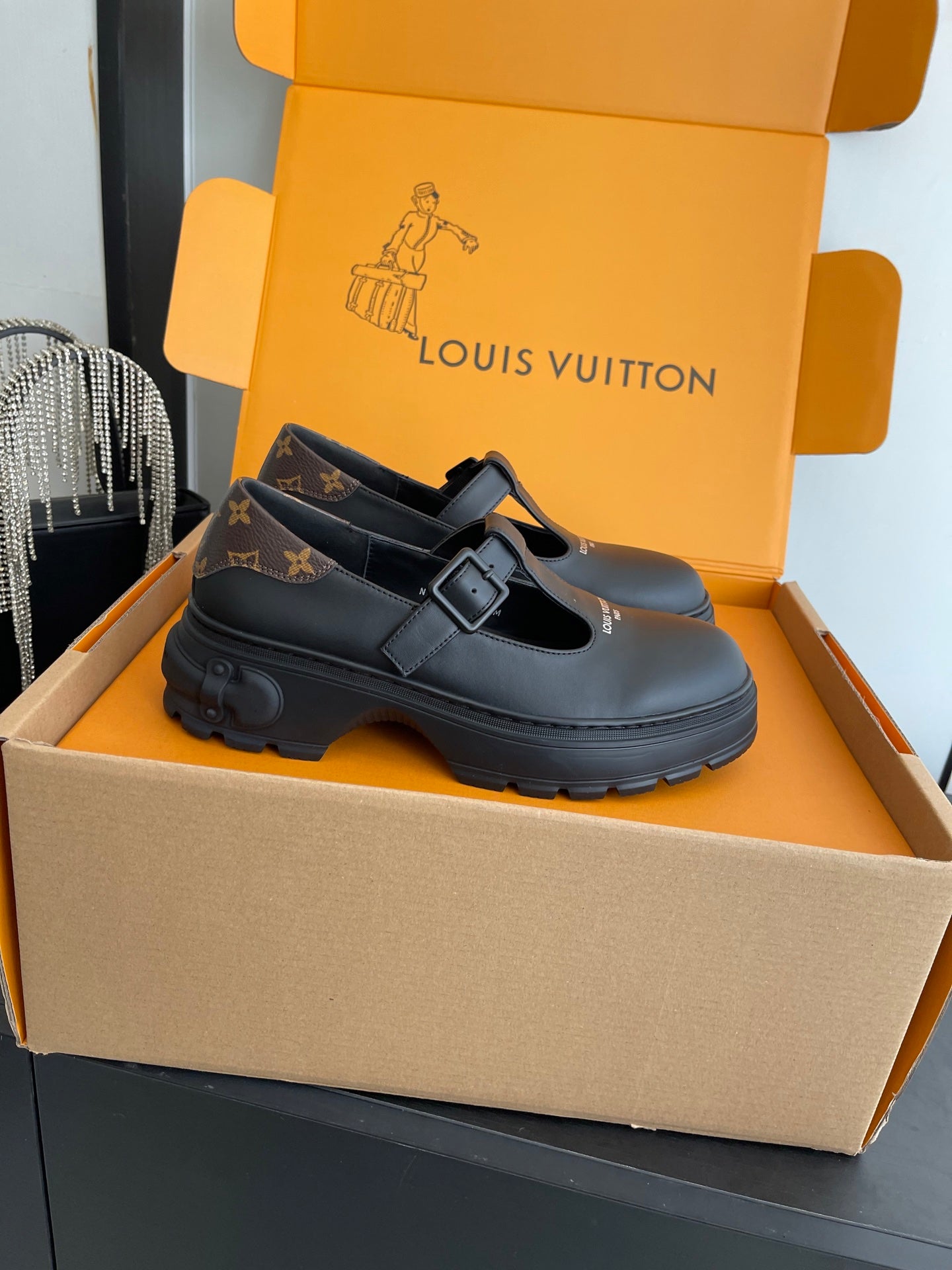 LV 26ss Platform Mary Jane Black Cowhide 631498
