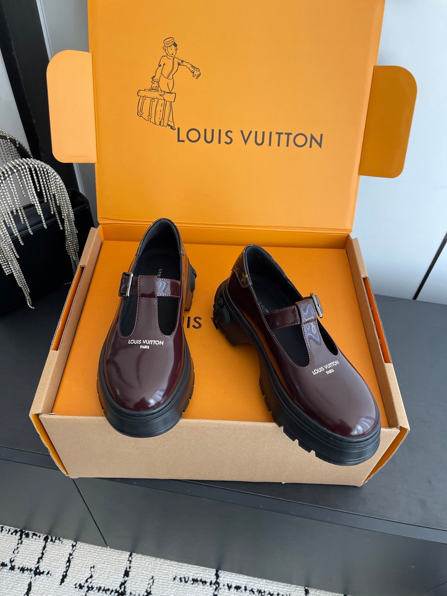 LV 26ss Platform Mary Jane Burgundy Patent Leather 631499