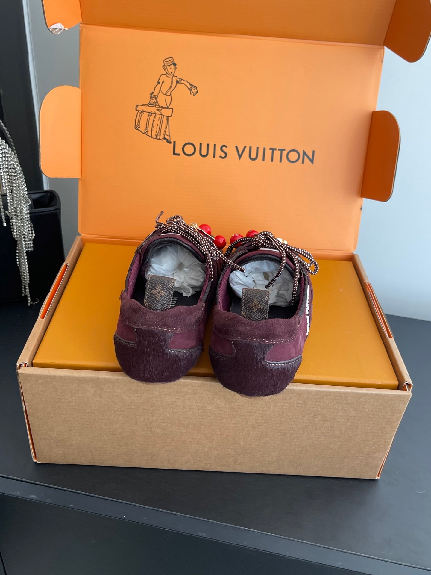 LV 26ss Ballet Sneakers Burgundy Suede 631491