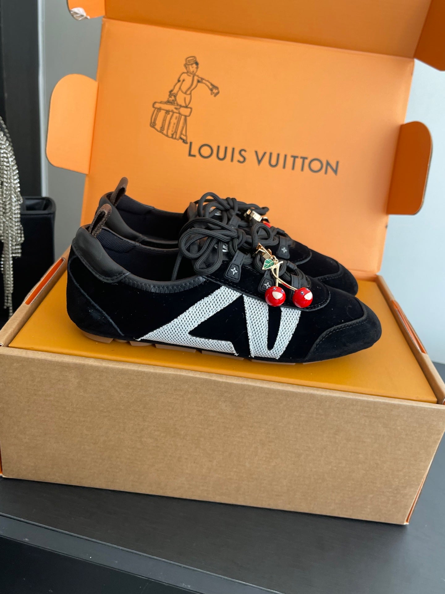 LV 26ss Ballet Sneakers Black Velvet 631493