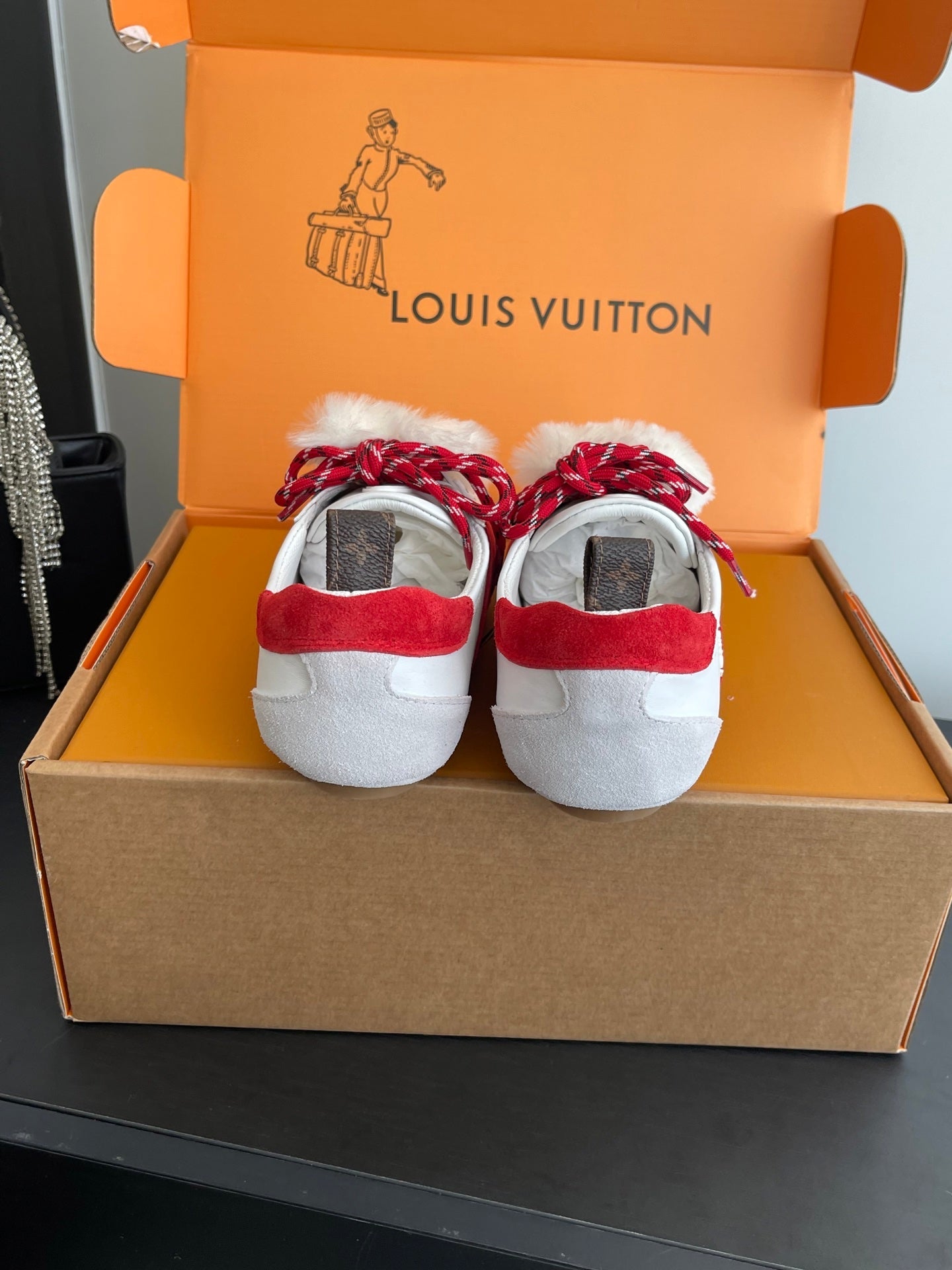 LV 26ss Ballet Sneakers White Red Cowhide Suede 631496