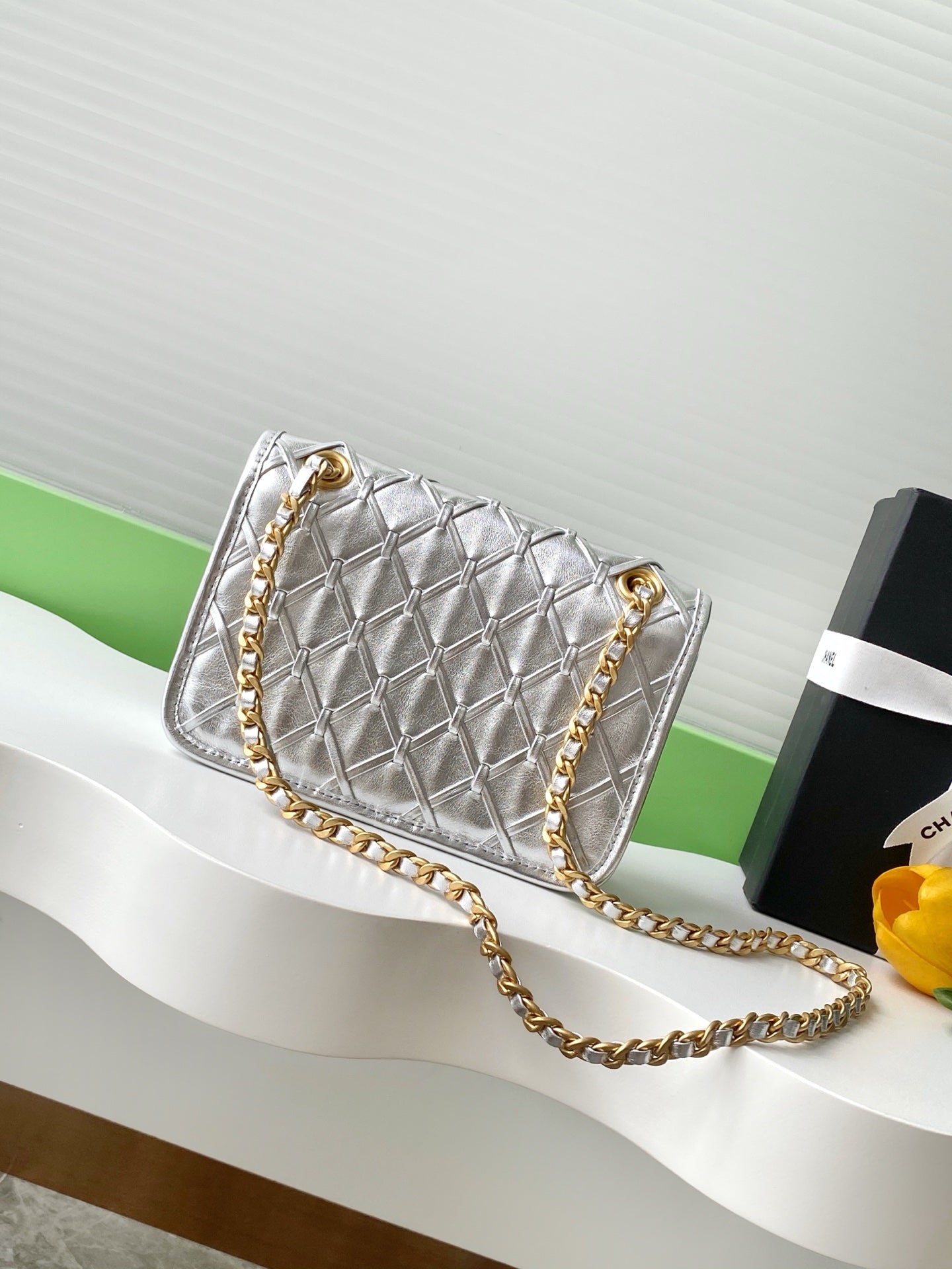 CC 25C Flap Bag 19cm Silver Metalic Quilted Lambskin