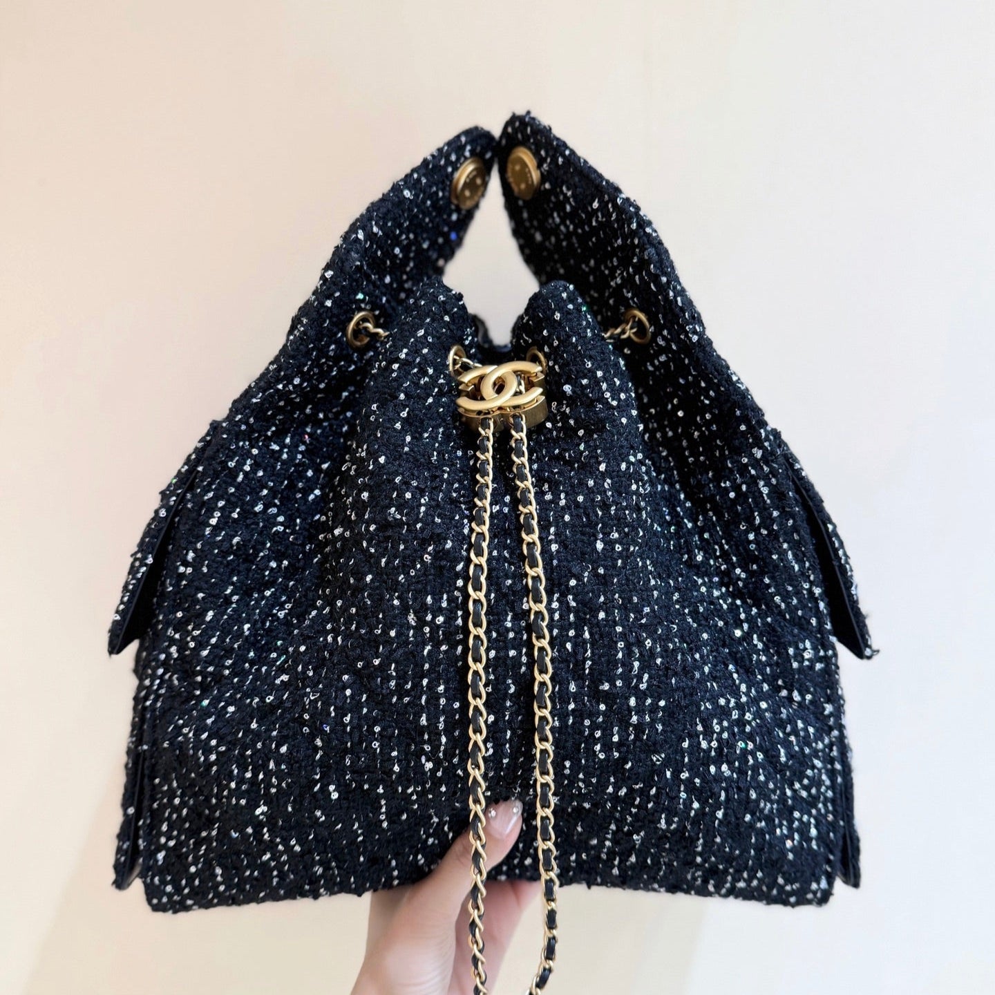 CC 25A Hobo Bag 40 Black Tweed Wool