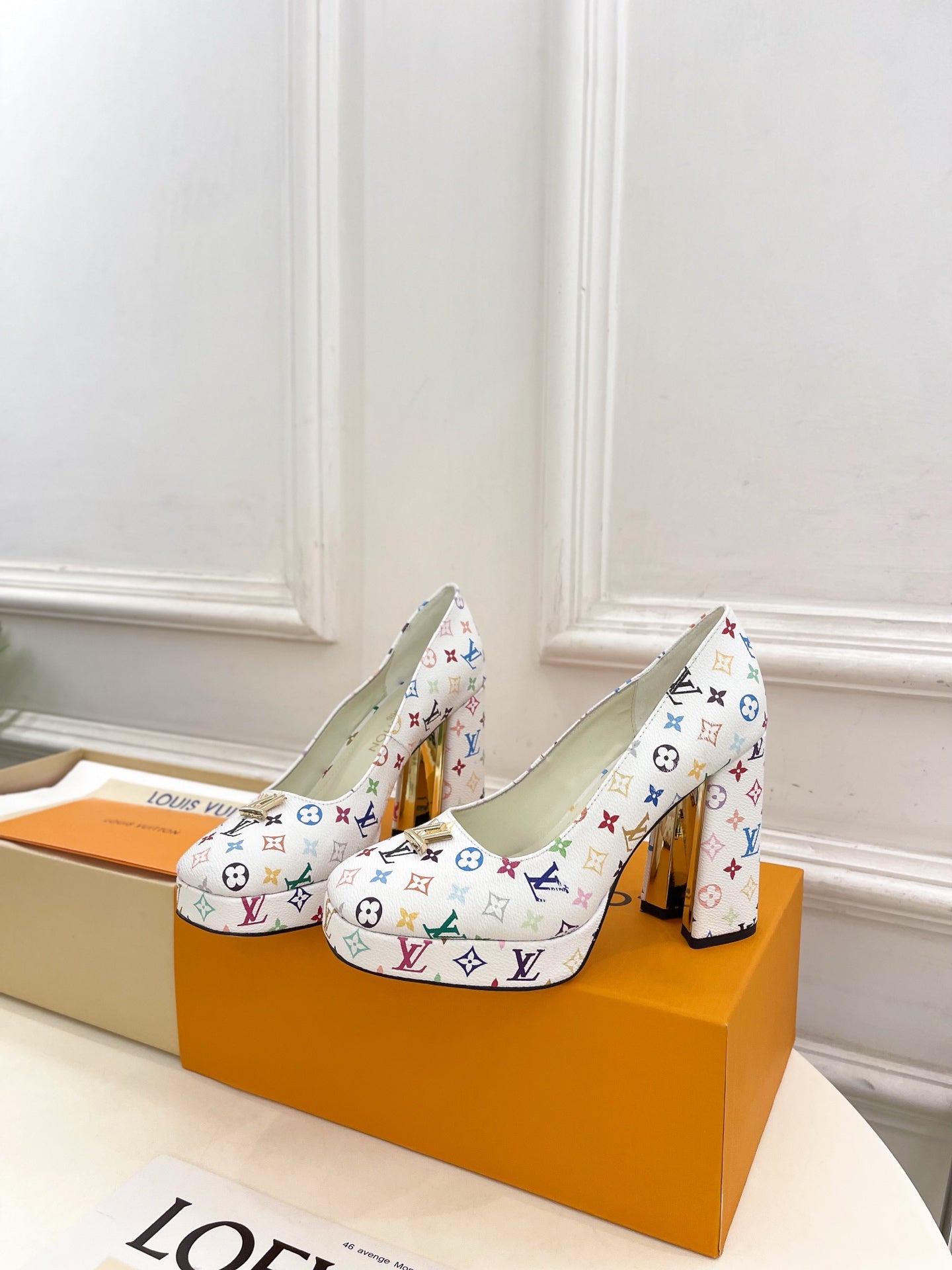 LV 26ss Pump 110 White Monogram Multicolor Leather 631921