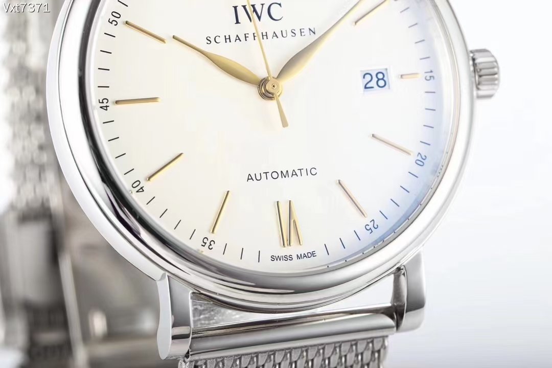 PORTOFINO AUTOMATIC 40MM SILVER DIAL